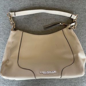 Jones New York Signature Small Purse.